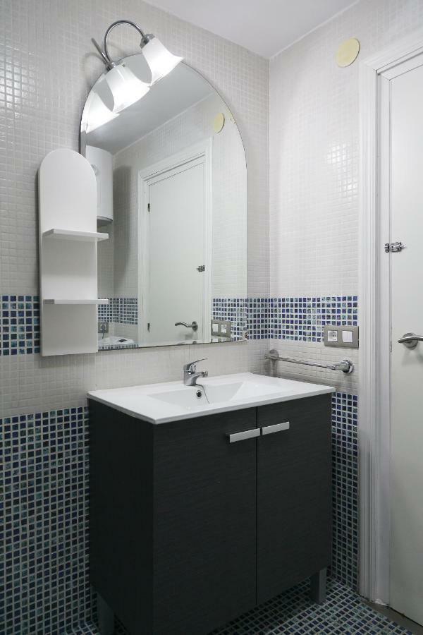 Uhc Acantilados Family Apartments Salou Buitenkant foto