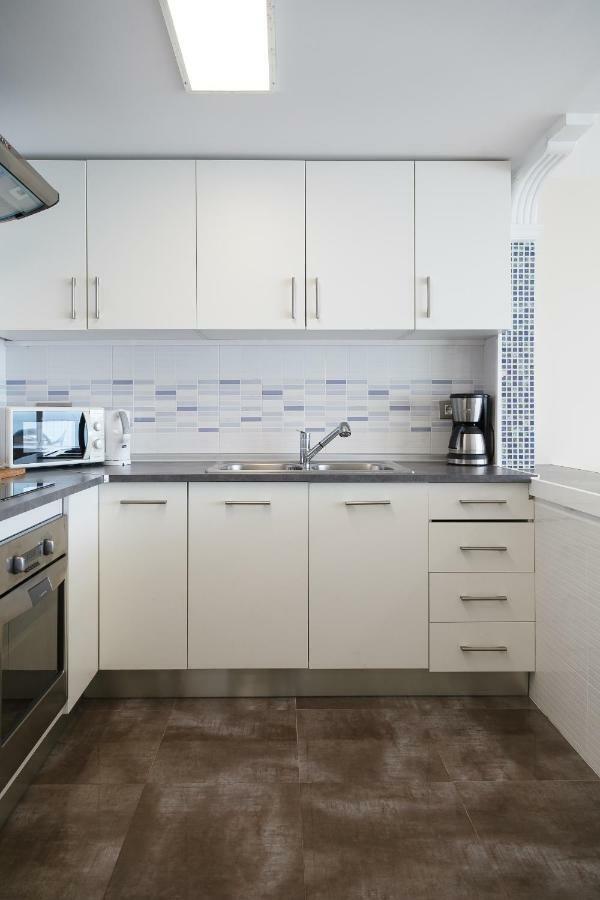 Uhc Acantilados Family Apartments Salou Buitenkant foto