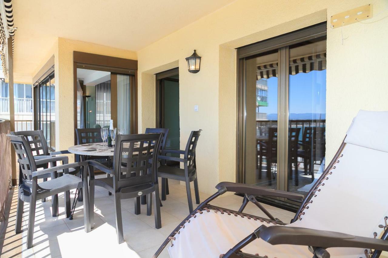 Uhc Acantilados Family Apartments Salou Buitenkant foto