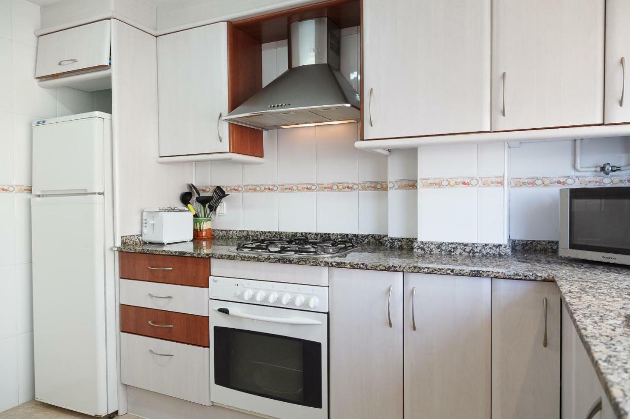 Uhc Acantilados Family Apartments Salou Buitenkant foto