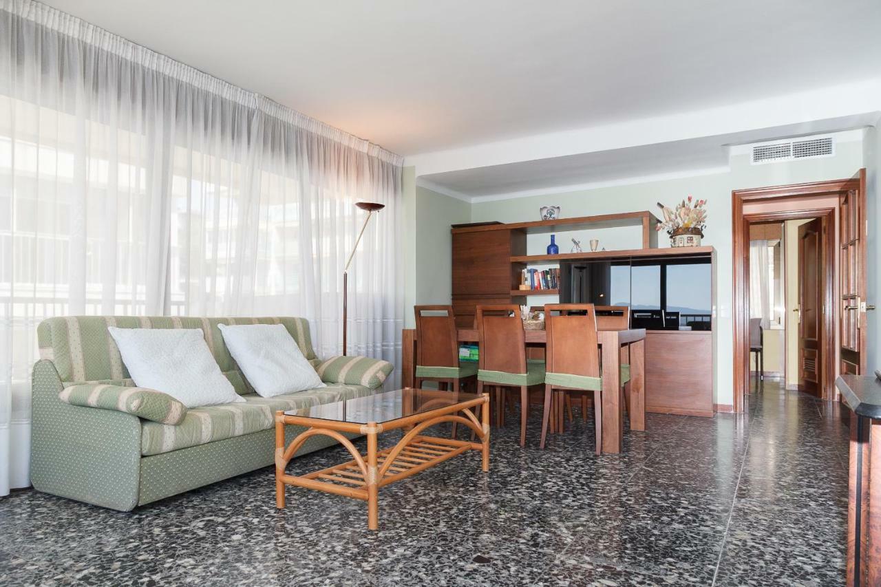 Uhc Acantilados Family Apartments Salou Buitenkant foto