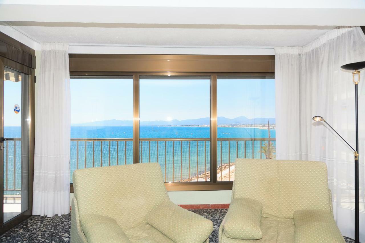 Uhc Acantilados Family Apartments Salou Buitenkant foto